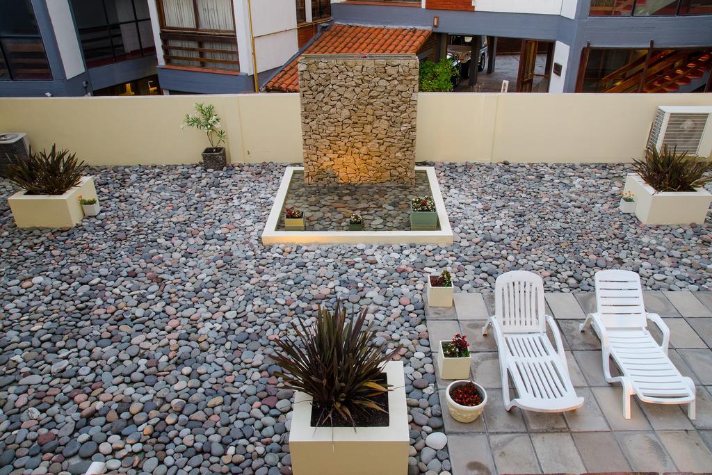Fonte Arcada Hotel Villa Gesell Bagian luar foto