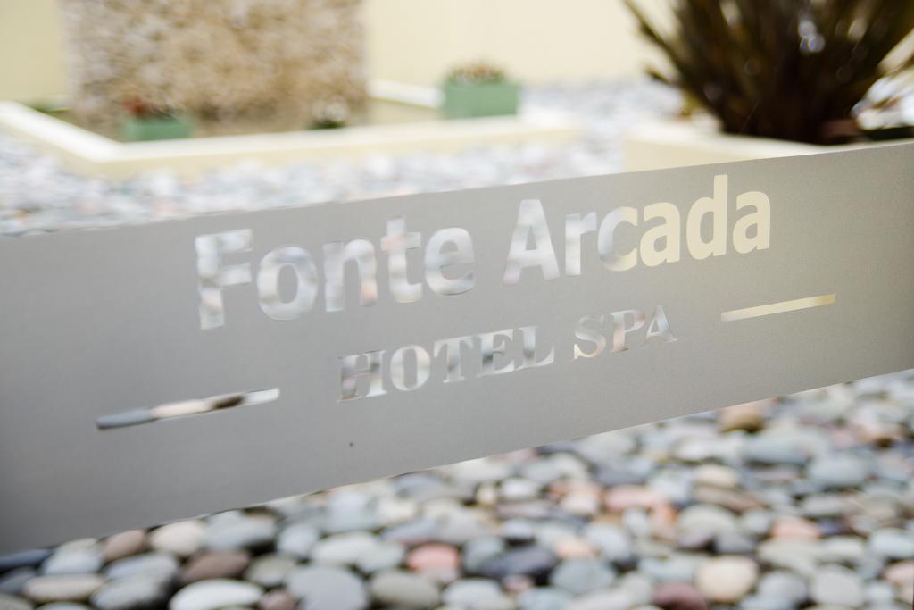Fonte Arcada Hotel Villa Gesell Bagian luar foto